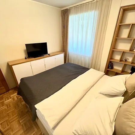 Modern Elegant W Free Parking Appartement