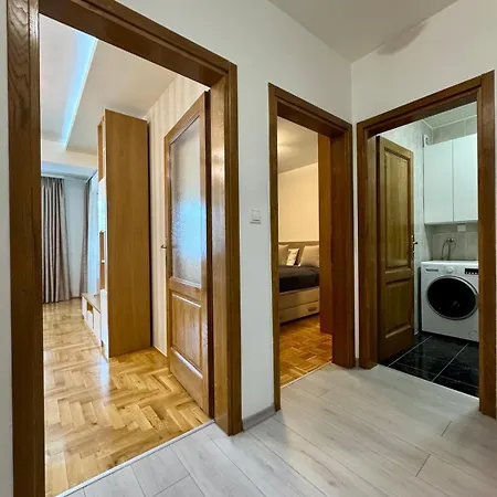 Appartement Modern Elegant W Free Parking